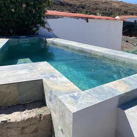 Casa Irma, Great Sea And Mountains Views, Rural House أذيخي