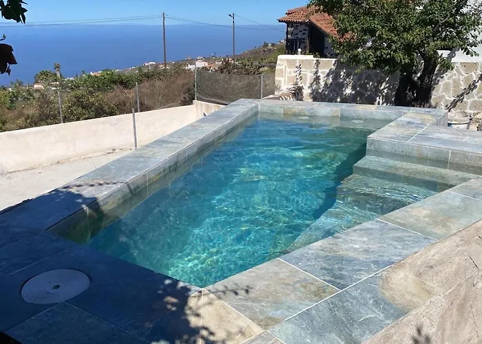 Будинок відпочинку Casa Irma, Great Sea And Mountains Views, Rural House Адехе